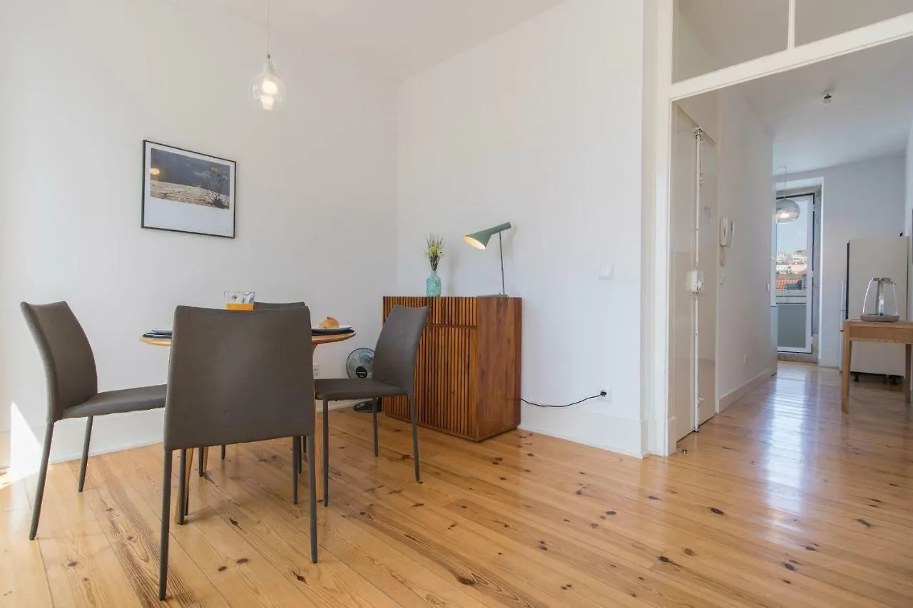 Lovelystay - Sunny Santa Catarina II Lisbon 0*,