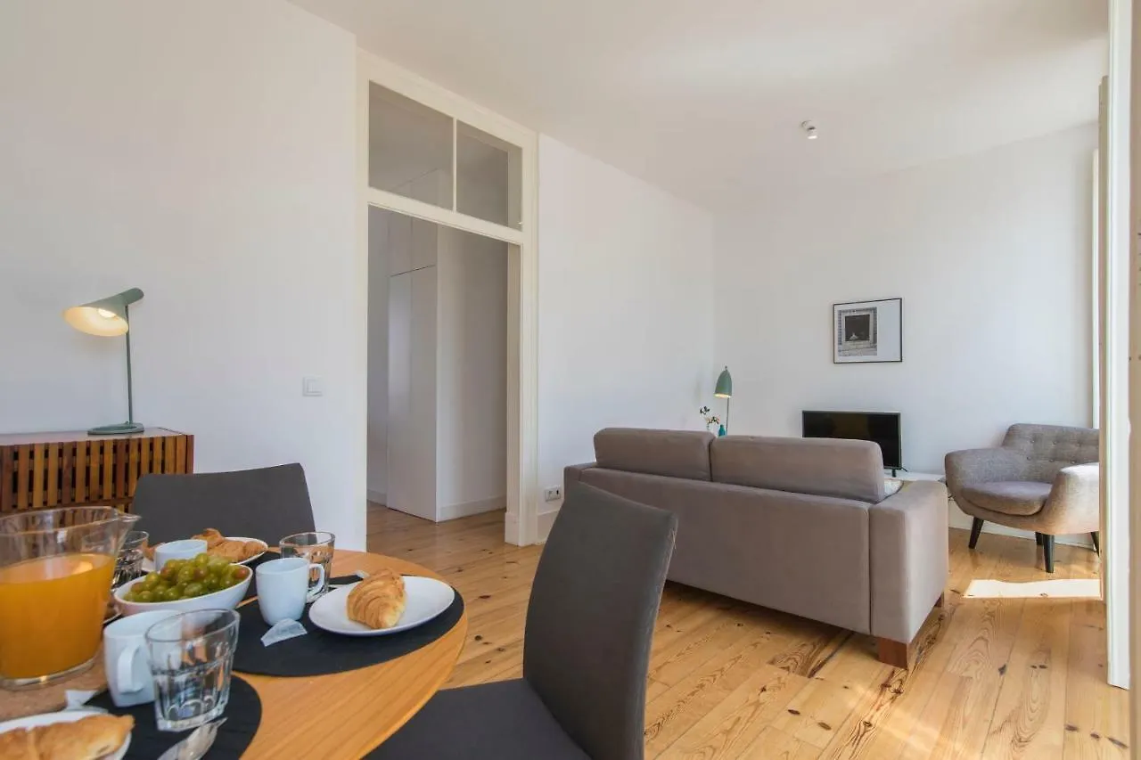 Apartment Lovelystay - Sunny Santa Catarina II Lisbon